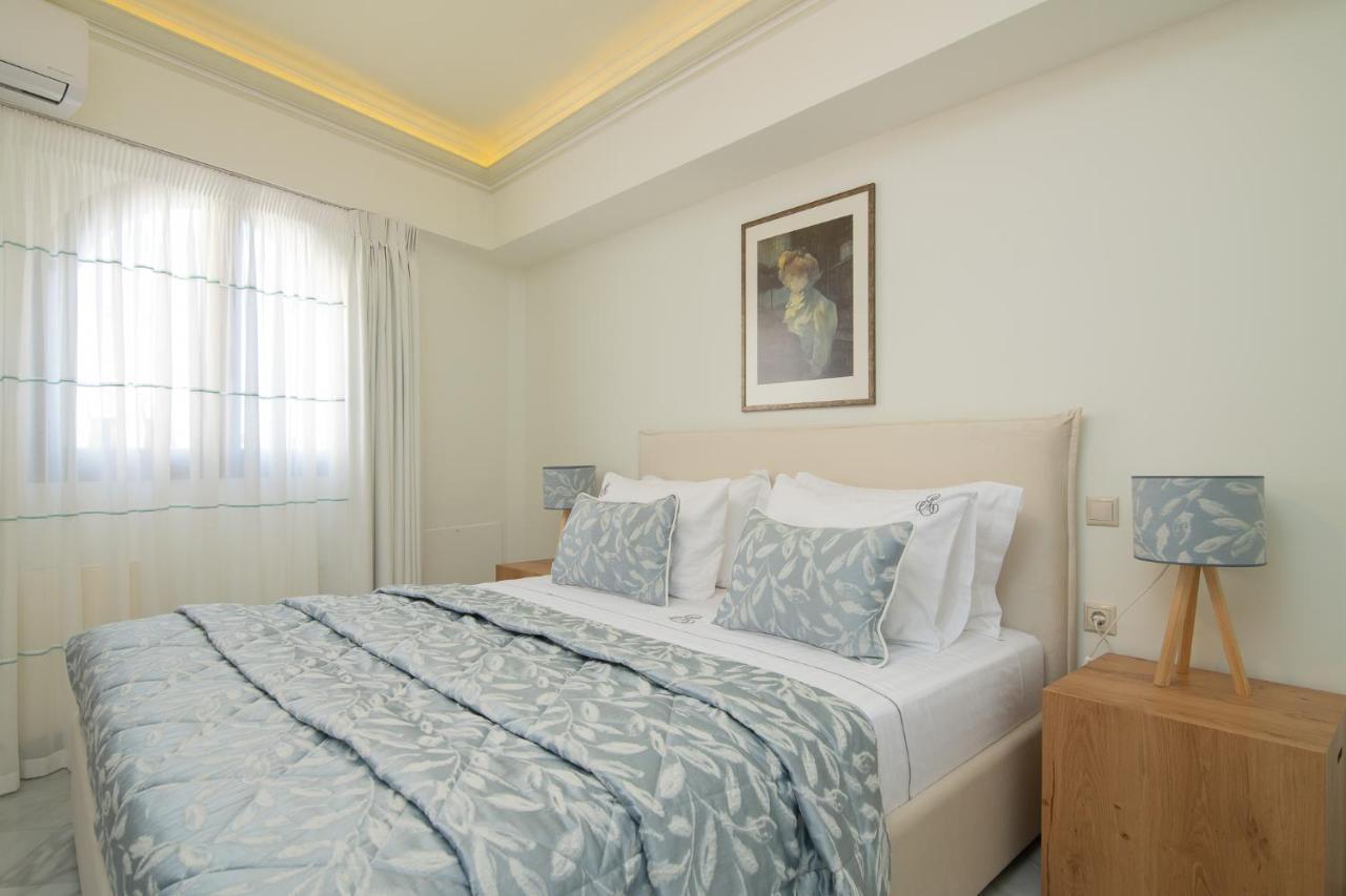 Exanimo Luxury Apartments 자킨토스 타운 외부 사진